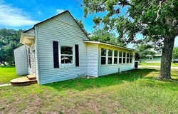 312 2nd Street, Cuero, TX 77954