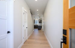3208 E PROVINCE CT, Newberg, OR 97132