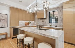 9 Mt Auburn St, Cambridge, MA 02138