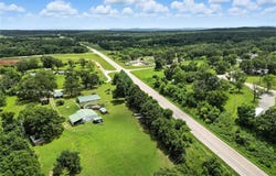 10443 Airport Road, Mineral Point, MO 63660