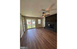 430 W BROOKE AVENUE, MAGNOLIA, NJ 08049
