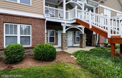 9003 Falcon Crest Ct, Louisville, KY 40219