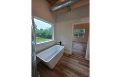 102 Dogwood Drive, Denison, TX 75020