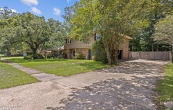 2222 Jasmine Drive, Opelousas, LA 70570