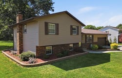 1665 Hill Drive, Dixon, IL 61021