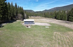 2550B BURGESS RD, ADDY, WA 99101