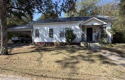 604 S Harrison St, DeWitt, AR 72042