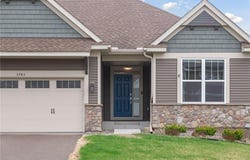5743 Meridian Way NE, Prior Lake, MN 55372