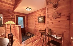 5 Arrowhead Trail, Piseco, NY 12139