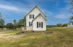 84 Church Street, Rochester, NH 03839