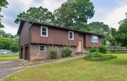 8212 Thornwood Drive, Hixson, TN 37343