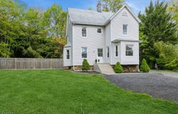 590 Valley Rd, Long Hill Twp., NJ 07933