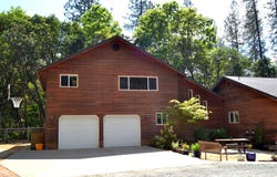 737 Pinecrest Drive, Grants Pass, OR 97526