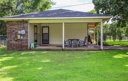 300 N 4th ST, Lavaca, AR 72941