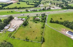 6971 E Farm Rd 104, Strafford, MO 65757