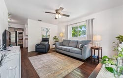 2440 GRANDVIEW AVENUE, SANFORD, FL 32771