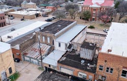 111 W Gilbert Street, Henrietta, TX 76365