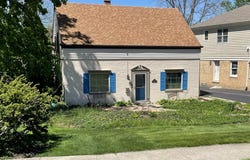 520 Glendale Avenue, Glen Ellyn, IL 60137