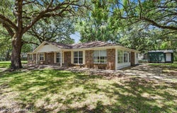 9121 Prairiebrook Road, Moss Point, MS 39562
