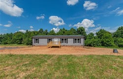 1849 Garner Road, Yadkinville, NC 27055