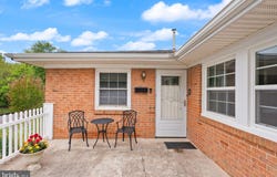 514 W NETTLE TREE Road, STERLING, VA 20164