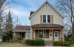 203 SEVENTH STREET, TRAVERSE CITY, MI 49684