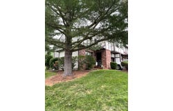 2 Leicester Lane, Ewing, NJ 08628