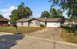 4609 Blue Water Court, Fort Wayne, IN 46804