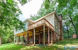 2212 Toll Gate Road, Huntsville, AL 35801