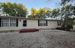 133 Timber Valley Drive, Linn Valley, KS 66040