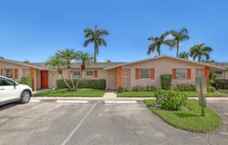 2747 Dudley Drive E, West Palm Beach, FL 33415