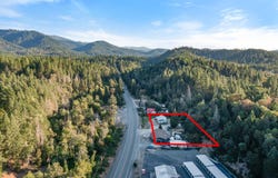 18097 Redwood Highway, Selma, OR 97538
