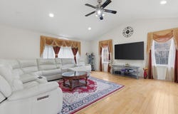 16 Windsor Rd, Shirley, MA 01464