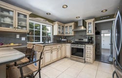 902 Loma View, Chula Vista, CA 91910