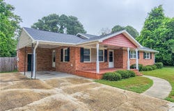 1917 Crestview Drive, Fayetteville, NC 28304