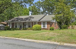 32 Desoto Circle, North Little Rock, AR 72116
