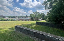 15 W STATE STREET, QUARRYVILLE, PA 17566