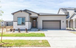 6087 Red Barn Rd, Timnath, CO 80547