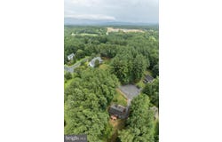 11 COTTONWOOD DRIVE, BARBOURSVILLE, VA 22923