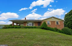 15 SNYDER ROAD, PITMAN, PA 17964