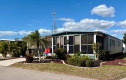 917 Sand Cay W, Venice, FL 34285
