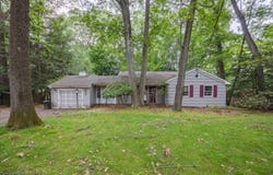 637 Lawlins Rd, Wyckoff Twp., NJ 07481-1409