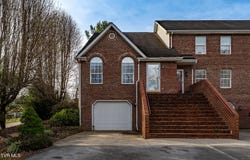 1831 East Oakland Avenue, Johnson City, TN 37601
