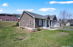 50 Chapman Chase, Windsor Locks, CT 06096