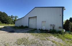 1873 Fleet Road, Adolphus, KY 42120