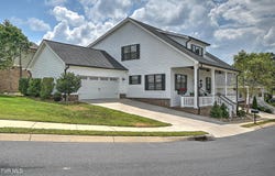 285 Princeton Gardens Drive, Johnson City, TN 37601