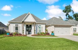 4073 OAK BEND Lane, Madisonville, LA 70447