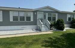7204 E Grand River Ave, Portland, MI 48875