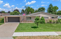 711 S Lincoln, Escanaba, MI 49829