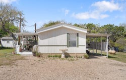 116 Hideaway Cir, Ingram, TX 78025